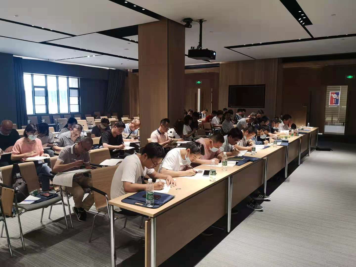 微信图片_20210702145414.jpg